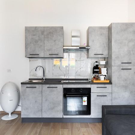 Appartement La Dimora Degli Asinelli à Bologne Extérieur photo