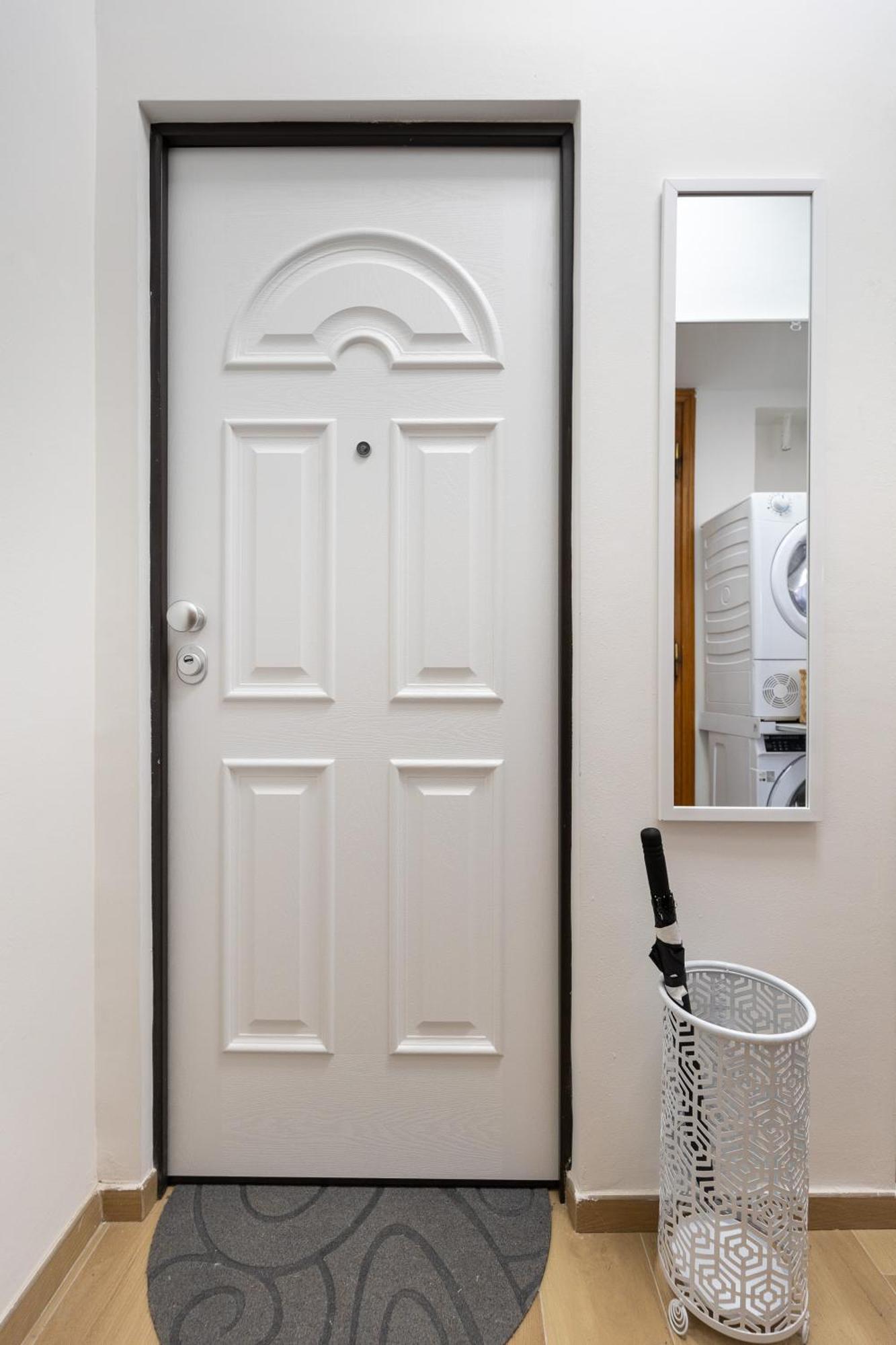 Appartement La Dimora Degli Asinelli à Bologne Extérieur photo