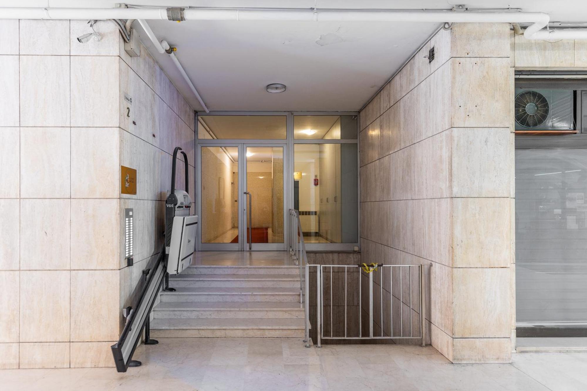Appartement La Dimora Degli Asinelli à Bologne Extérieur photo